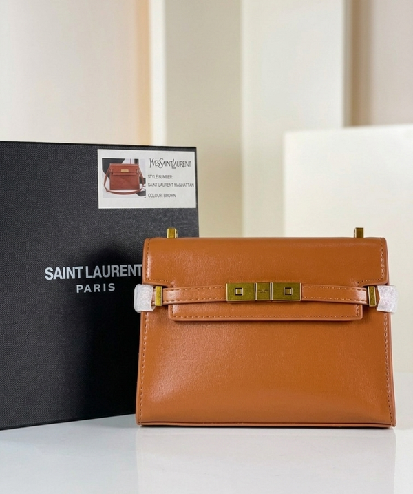 Saint Laurent Manhattan Nano – Signature Leather Shoulder Bag